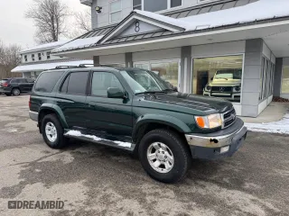 2000 Toyota 4Runner SR5 with VIN JT3HN86R2Y0263096, listed as a Copart auction lot 45225035 with 284,195 mi miles and Clean Title. Bid and sale history available at carsss.com. Image 1.