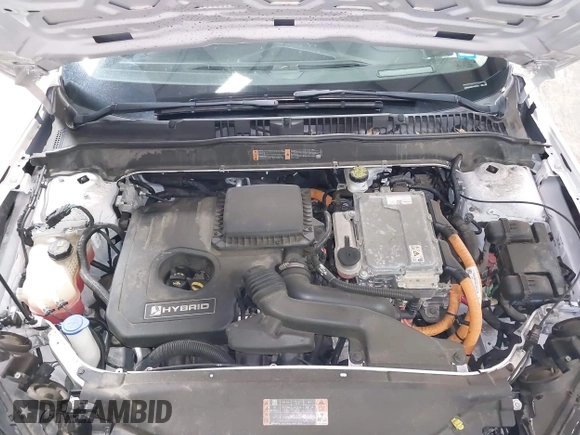 2020 Ford Fusion SE z VIN 3FA6P0LU8LR142370, wystawiony jako IAAI lot #42457342 z przebiegiem 53 808 mil mil oraz . Historia ofert i sprzedaży dostępna na DreamBid. Obrazek 10.