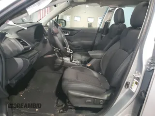 2023 Subaru Forester Premium z VIN JF2SKAEC0PH485152, wystawiony jako Copart lot #61529225 z przebiegiem 29 698 mil mil oraz Szkoda całkowita • Salvage title. Historia ofert i sprzedaży dostępna na DreamBid. Obrazek 7.