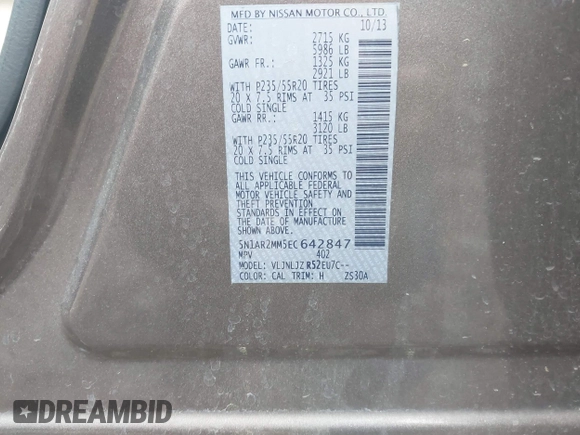 2014 Nissan Pathfinder SL with VIN 5N1AR2MM5EC642847, listed as a IAAI auction lot 42186822 with 237,438 mi miles. Bid and sale history available at carsss.com. Image 9.