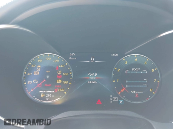 2020 Mercedes-Benz C 63 S AMG z VIN WDDWJ8HB7LF968504, wystawiony jako IAAI lot #42139661 z przebiegiem 44 586 mil mil oraz . Historia ofert i sprzedaży dostępna na DreamBid. Obrazek 7.