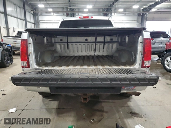 2012 GMC Sierra 1500 with VIN 3GTP2TE79CG282008, listed as a Copart auction lot 41584725 with 207,208 mi miles and Salvage Title. Bid and sale history available at DreamBid. Image 6.