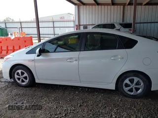 2015 Toyota Prius Four z VIN JTDKN3DU9F1889635, wystawiony jako IAAI lot #42189280 z przebiegiem 119 652 mil mil oraz . Historia ofert i sprzedaży dostępna na DreamBid. Obrazek 15.