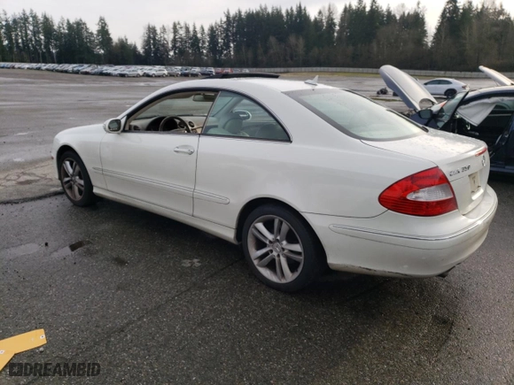 2007 Mercedes-Benz CLK-Class 3.5L with VIN WDBTJ56H47F215987, listed as a Copart auction lot 85616184 with 0 mi miles and Clean Title. Bid and sale history available at carsss.com. Image 2.