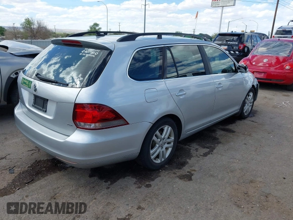 2013 Volkswagen Jetta SportWagen TDI with VIN 3VWPL7AJ3DM694141, listed as a IAAI auction lot 42062170 with 119,548 mi miles. Bid and sale history available at carsss.com. Image 4.
