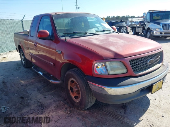 2000 Ford F-150 XL with VIN 1FTZX1725YNA94343, listed as a IAAI auction lot 41659358 with 295,337 mi miles. Bid and sale history available at carsss.com. Image 1.