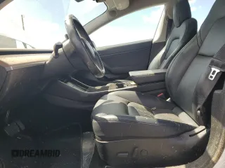 2018 Tesla Model 3 Long Range Battery z VIN 5YJ3E1EA2JF162673, wystawiony jako Copart lot #53495805 z przebiegiem 71 481 mil mil oraz Szkoda całkowita • Salvage title. Historia ofert i sprzedaży dostępna na DreamBid. Obrazek 7.