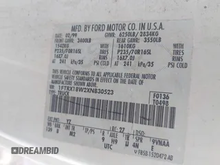 1999 Ford F-150 с VIN 1FTRX18W2XNB30523, выставлен на аукционе IAAI как лот 41617531 с пробегом 319 673 миль миль и . История ставок и продаж доступна на DreamBid. Изображение 9.