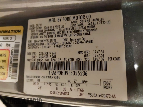 2014 Ford Fusion SE with VIN 1FA6P0HD9E5355536, listed as a IAAI auction lot 41706159 with 201,941 mi miles. Bid and sale history available at carsss.com. Image 9.