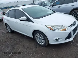 2012 Ford Focus SE с VIN 1FAHP3F23CL395244, выставлен на аукционе IAAI как лот 42062755 с пробегом 108 531 миль миль и . История ставок и продаж доступна на DreamBid. Изображение 1.