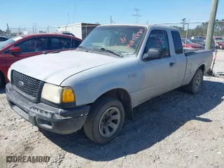 2002 Ford Ranger XL with VIN 1FTYR14V62PB53609, listed as a IAAI auction lot 41851892 with 225,501 mi miles. Bid and sale history available at carsss.com. Image 2.