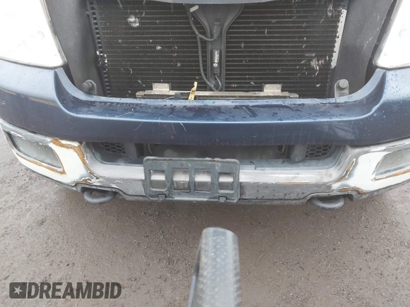 2005 Ford F-150 XLT с VIN 1FTPX04575KB65779, выставлен на аукционе IAAI как лот 41787252 с пробегом 191 941 миль миль и . История ставок и продаж доступна на DreamBid. Изображение 6.