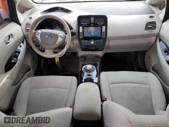 2015 Nissan LEAF S z VIN 1N4AZ0CP4FC302536, wystawiony jako Copart lot #56734025 z przebiegiem 55 940 mil mil oraz Szkoda całkowita • Salvage title. Historia ofert i sprzedaży dostępna na DreamBid. Obrazek 8.