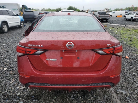 2020 Nissan Sentra SV z VIN 3N1AB8CV5LY306502, wystawiony jako Copart lot #56072765 z przebiegiem Nie podano mil oraz Szkoda całkowita • Salvage title. Historia ofert i sprzedaży dostępna na DreamBid. Obrazek 6.