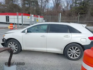 2009 Toyota Venza with VIN 4T3ZE11A79U011110, listed as a IAAI auction lot 41412493 with 222,909 mi miles and . Bid and sale history available at carsss.com. Image 13.