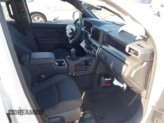 2025 Toyota 4Runner с VIN JTEVA5AR4S5001683, выставлен на аукционе IAAI как лот 42164482 с пробегом 82 миль миль и . История ставок и продаж доступна на DreamBid. Изображение 5.