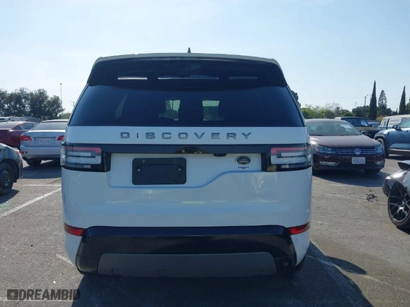 2017 Land Rover Discovery SE with VIN SALRGBBV7HA046897, listed as a IAAI auction lot 41988565 with 108,162 mi miles. Bid and sale history available at carsss.com. Image 16.