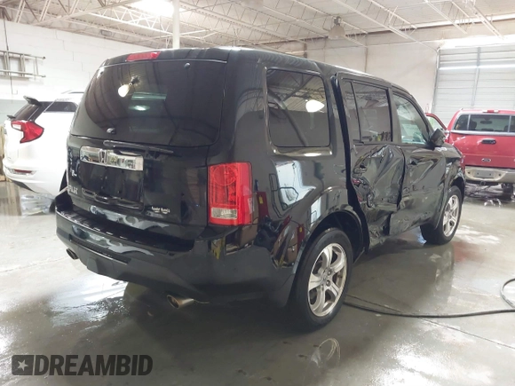2014 Honda Pilot EX-L with VIN 5FNYF3H76EB012974, listed as a IAAI auction lot 41351669 with 110,380 mi miles and . Bid and sale history available at carsss.com. Image 4.