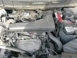 2017 Nissan Rogue SV with VIN 5N1AT2MT1HC886220, listed as a Copart auction lot 84188935 with 80,122 mi miles and Salvage title. Bid and sale history available at DreamBid. Image 17.