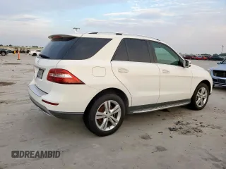 2014 Mercedes-Benz M 350 with VIN 4JGDA5JB0EA282181, listed as a Copart auction lot 56943785 with 210,988 mi miles and Clean title. Bid and sale history available at DreamBid. Image 3.