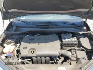 2018 Toyota C-HR XLE with VIN NMTKHMBX3JR016192, listed as a Copart auction lot 63130115 with 92,844 mi miles and Salvage title. Bid and sale history available at DreamBid. Image 12.