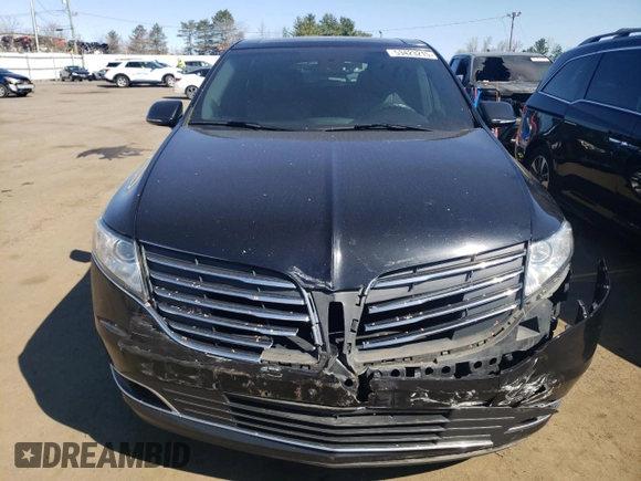 2019 Lincoln MKT with VIN 2LMHJ5NK0KBL02980, listed as a Copart auction lot 53423215 with 191,835 mi miles and Salvage Title. Bid and sale history available at DreamBid. Image 5.