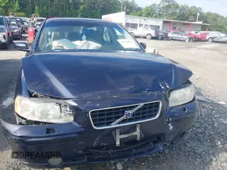 2005 Volvo S60 z VIN YV1RS592952475557, wystawiony jako IAAI lot #42241475 z przebiegiem 213 334 mil mil oraz . Historia ofert i sprzedaży dostępna na DreamBid. Obrazek 10.