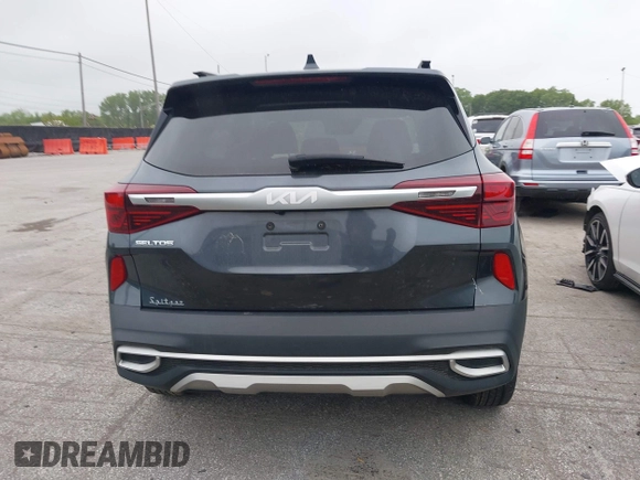 2022 Kia Seltos EX z VIN KNDERCAA3N7237293, wystawiony jako IAAI lot #42363349 z przebiegiem 45 857 mil mil oraz . Historia ofert i sprzedaży dostępna na DreamBid. Obrazek 17.