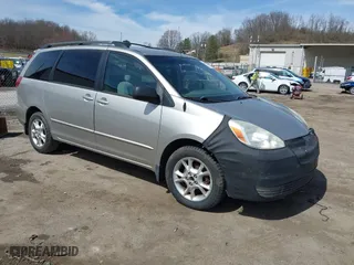 2004 Toyota Sienna LE with VIN 5TDBA23C54S023168, listed as a IAAI auction lot 41838711 with 167,513 mi miles. Bid and sale history available at carsss.com. Image 1.