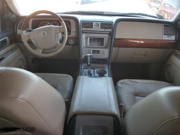 2006 Lincoln Navigator Luxury with VIN 5LMFU28546LJ18448, listed as a Copart auction lot 45917615 with 187,195 mi miles and Salvage Title. Bid and sale history available at carsss.com. Image 8.
