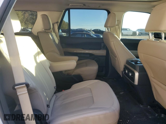 2023 Ford Expedition Limited with VIN 1FMJU1K80PEA13003, listed as a Copart auction lot 83331894 with 42,196 mi miles and Salvage Title. Bid and sale history available at carsss.com. Image 11.