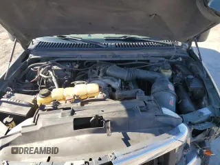2001 Ford Excursion Limited z VIN 1FMNU43S81EA48392, wystawiony jako Copart lot #50074235 z przebiegiem 191 321 mil mil oraz Szkoda całkowita • Salvage title. Historia ofert i sprzedaży dostępna na DreamBid. Obrazek 11.