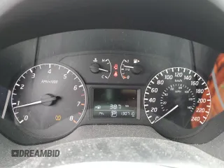 2014 Nissan Sentra SR z VIN 3N1AB7AP0EL652813, wystawiony jako Copart lot #58897925 z przebiegiem 130 710 mil mil oraz Czysty tytuł • Clean title. Historia ofert i sprzedaży dostępna na DreamBid. Obrazek 9.