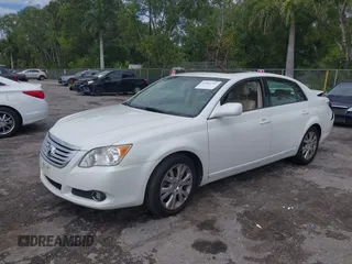 2010 Toyota Avalon XL with VIN 4T1BK3DB8AU354533, listed as a IAAI auction lot 41802797 with 117,956 mi miles and . Bid and sale history available at carsss.com. Image 19.