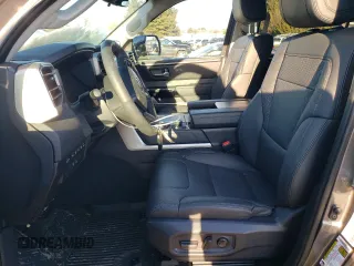 2024 Toyota Sequoia SR5 with VIN 7SVAAABA1RX038294, listed as a Copart auction lot 88630995 with 6,758 mi miles and Salvage Title. Bid and sale history available at carsss.com. Image 7.