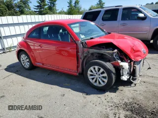 2019 Volkswagen Beetle S с VIN 3VWFD7AT6KM710758, выставлен на аукционе Copart как лот 69589594 с пробегом 94 316 миль миль и Списание • Salvage title. История ставок и продаж доступна на DreamBid. Изображение 4.