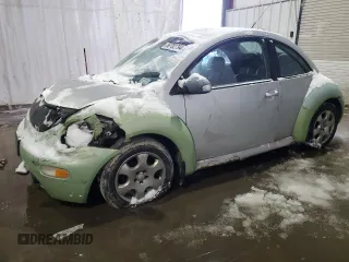 2003 Volkswagen New Beetle Coupe GLS with VIN 3VWCK21C63M434112, listed as a Copart auction lot 86702794 with 166,020 mi miles and Salvage Title. Bid and sale history available at carsss.com. Image 1.