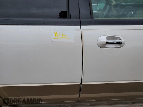 2012 Ford Expedition XLT с VIN 1FMJU1H55CEF46620, выставлен на аукционе Copart как лот 74431004 с пробегом Не указан миль и На запчасти • Non repairable. История ставок и продаж доступна на DreamBid. Изображение 12.