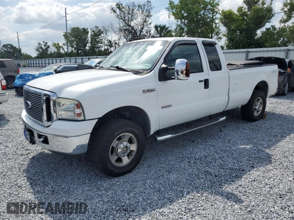 2007 Ford F-250 XL z VIN 1FTSX21P47EA00088, wystawiony jako Copart lot #54411125 z przebiegiem 68 931 mil mil oraz Szkoda całkowita • Salvage title. Historia ofert i sprzedaży dostępna na DreamBid. Obrazek 1.
