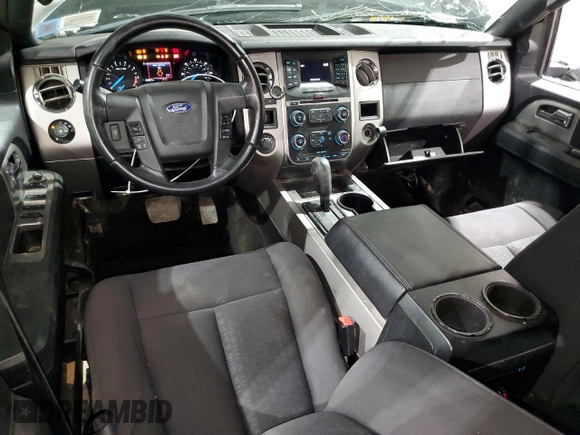 2017 Ford Expedition XLT z VIN 1FMJU1JTXHEA59168, wystawiony jako Copart lot #54131485 z przebiegiem 145 067 mil mil oraz Szkoda całkowita • Salvage title. Historia ofert i sprzedaży dostępna na DreamBid. Obrazek 8.
