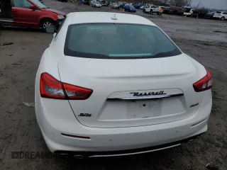 2018 Maserati Ghibli S Q4 GranLusso with VIN ZAM57YTL2J1292506, listed as a Copart auction lot 39172313 with 28,525 mi miles. Bid and sale history available at carsss.com. Image 6.