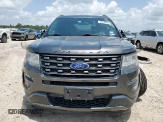 2017 Ford Explorer XLT z VIN 1FM5K7D88HGD41816, wystawiony jako Copart lot #64576955 z przebiegiem 124 524 mil mil oraz Szkoda całkowita • Salvage title. Historia ofert i sprzedaży dostępna na DreamBid. Obrazek 5.