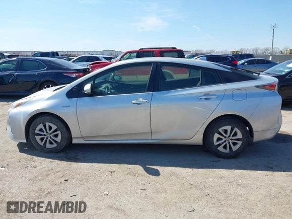 2016 Toyota Prius Four with VIN JTDKARFU9G3004190, listed as a IAAI auction lot 41667279 with 118,216 mi miles. Bid and sale history available at carsss.com. Image 14.
