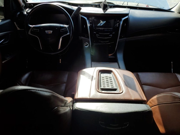 2015 Cadillac Escalade Luxury z VIN 1GYS4MKJ3FR690464, wystawiony jako Copart lot #59001372 z przebiegiem Nie podano mil oraz Szkody całkowita. Historia ofert i sprzedaży dostępna na DreamBid. Obrazek 8.