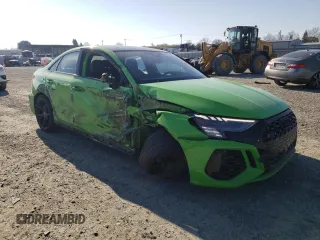 2024 Audi RS 3 z VIN WUAG4DGY8RA911239, wystawiony jako Copart lot #42005625 z przebiegiem 11 196 mil mil oraz Szkoda całkowita • Salvage title. Historia ofert i sprzedaży dostępna na DreamBid. Obrazek 4.