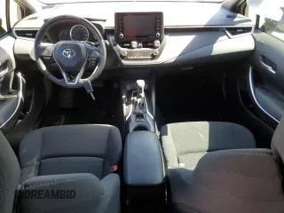 2022 Toyota Corolla SE with VIN 5YFS4MCE7NP126008, listed as a Copart auction lot 46907645 with 26,999 mi miles and Salvage Title. Bid and sale history available at DreamBid. Image 8.