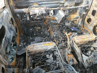2021 Mitsubishi Outlander ES z VIN JA4ARUAUXMU022826, wystawiony jako Copart lot #48484085 z przebiegiem Nie podano mil oraz Nie do naprawy • Non repairable. Historia ofert i sprzedaży dostępna na DreamBid. Obrazek 8.