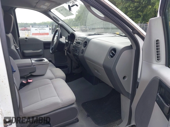 2006 Ford F-150 XL with VIN 1FTRF12256NB00746, listed as a IAAI auction lot 42708676 with 89,471 mi miles and . Bid and sale history available at DreamBid. Image 5.