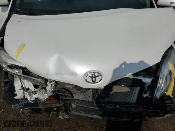 2017 Toyota Sienna XLE with VIN 5TDDZ3DCXHS154284, listed as a Copart auction lot 54932345 with 218,103 mi miles and Salvage title. Bid and sale history available at DreamBid. Image 12.