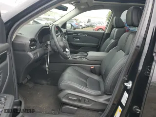 2025 Honda Pilot Touring with VIN 5FNYG1H71SB050822, listed as a Copart auction lot 50832325 with 3,204 mi miles and Salvage Title. Bid and sale history available at carsss.com. Image 7.